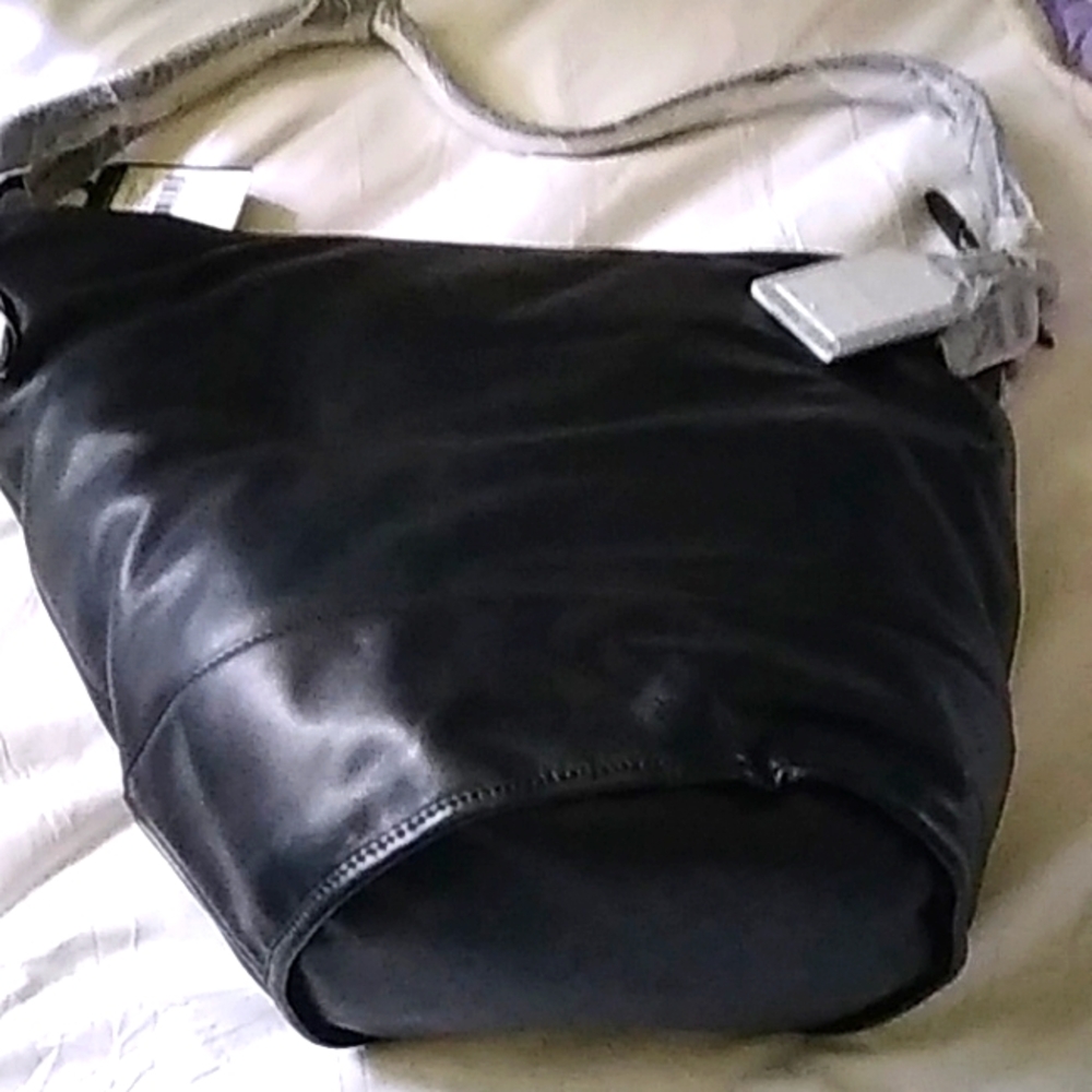 Ralph lauren blk bucket bag large,NWT